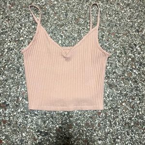 Cropped pink tank top. Brand: unknown